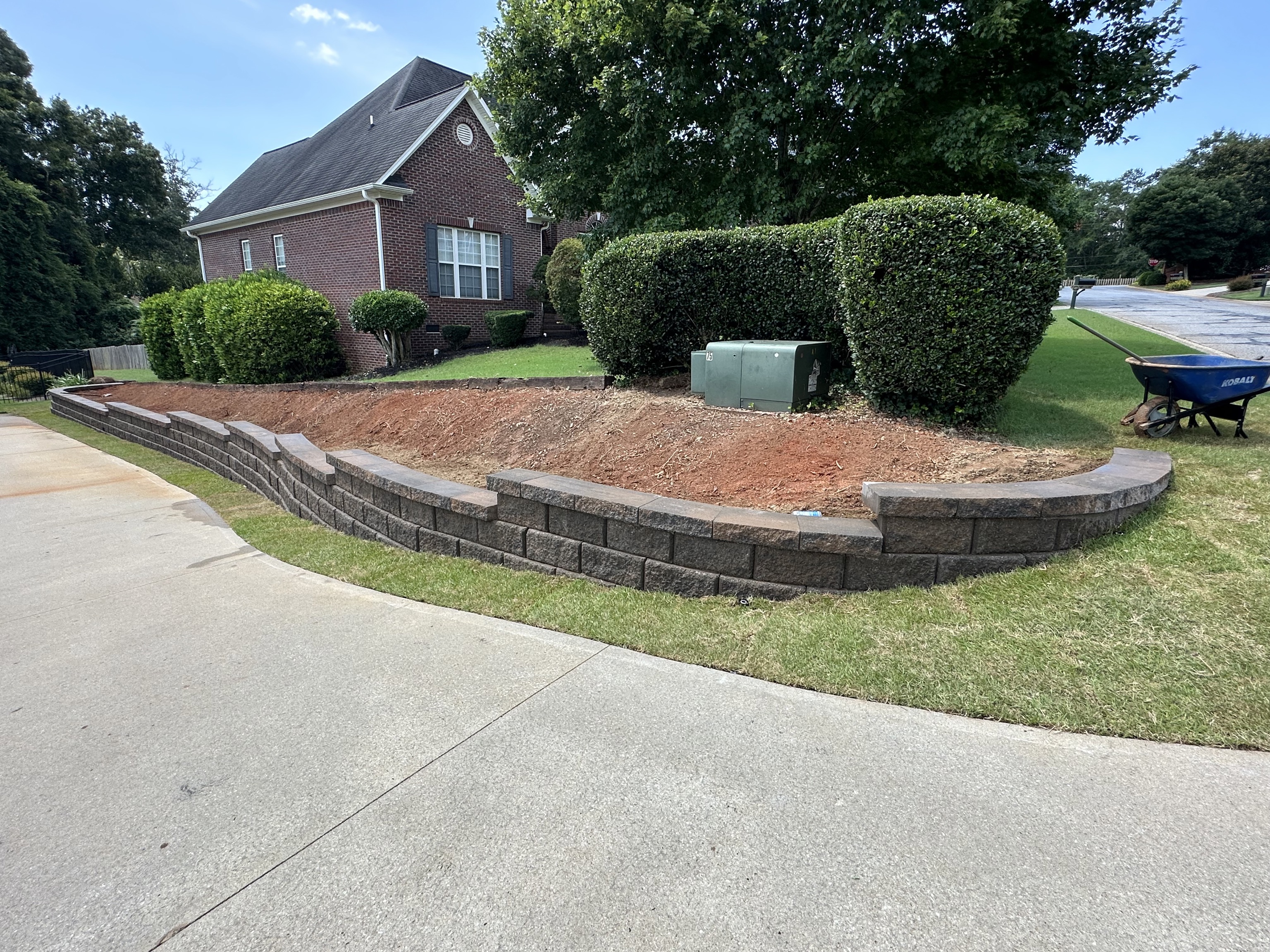 Ivy Removal, Land Grading, and Hardscaping in Morris, SC Thumbnail